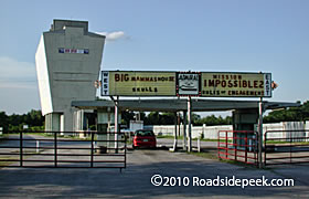 Admiral Twin Drive-in