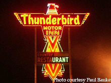 Thunderbird Motor Inn